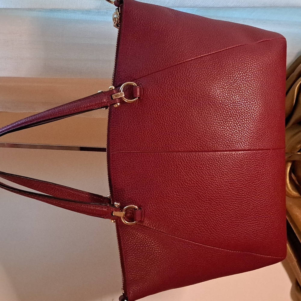 NEW Coach  Prairie Burgundy Satchel and Crossbody Excellent Condition - Picture 8 of 14